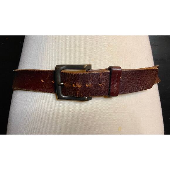 EDDIE BAUER Distressed Brown Leather Belt Mens sz XL - Picture 1 of 11